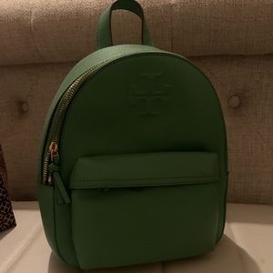 GREAT CONDITION NEVER WORN